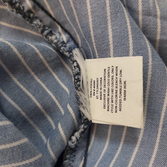 Fourteenth PLACE Striped Blouse - Picture 7 of 9